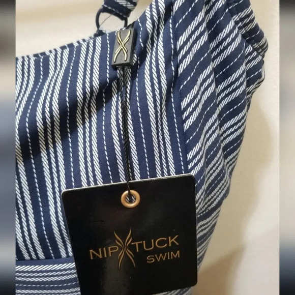 Nip Tuck Navy and white nautical striped Underwire One Piece Swimsuit Size 10 - Picture 12 of 15